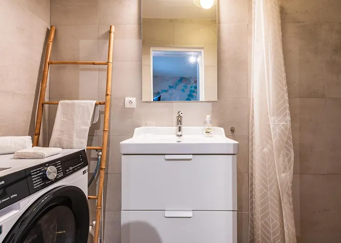 Appartamento Tirelire, Centre Et Paisible