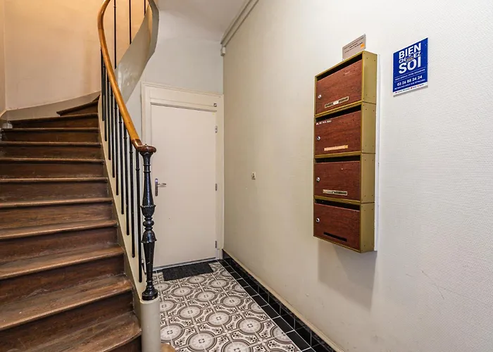 Tirelire, Centre Et Paisible Reims